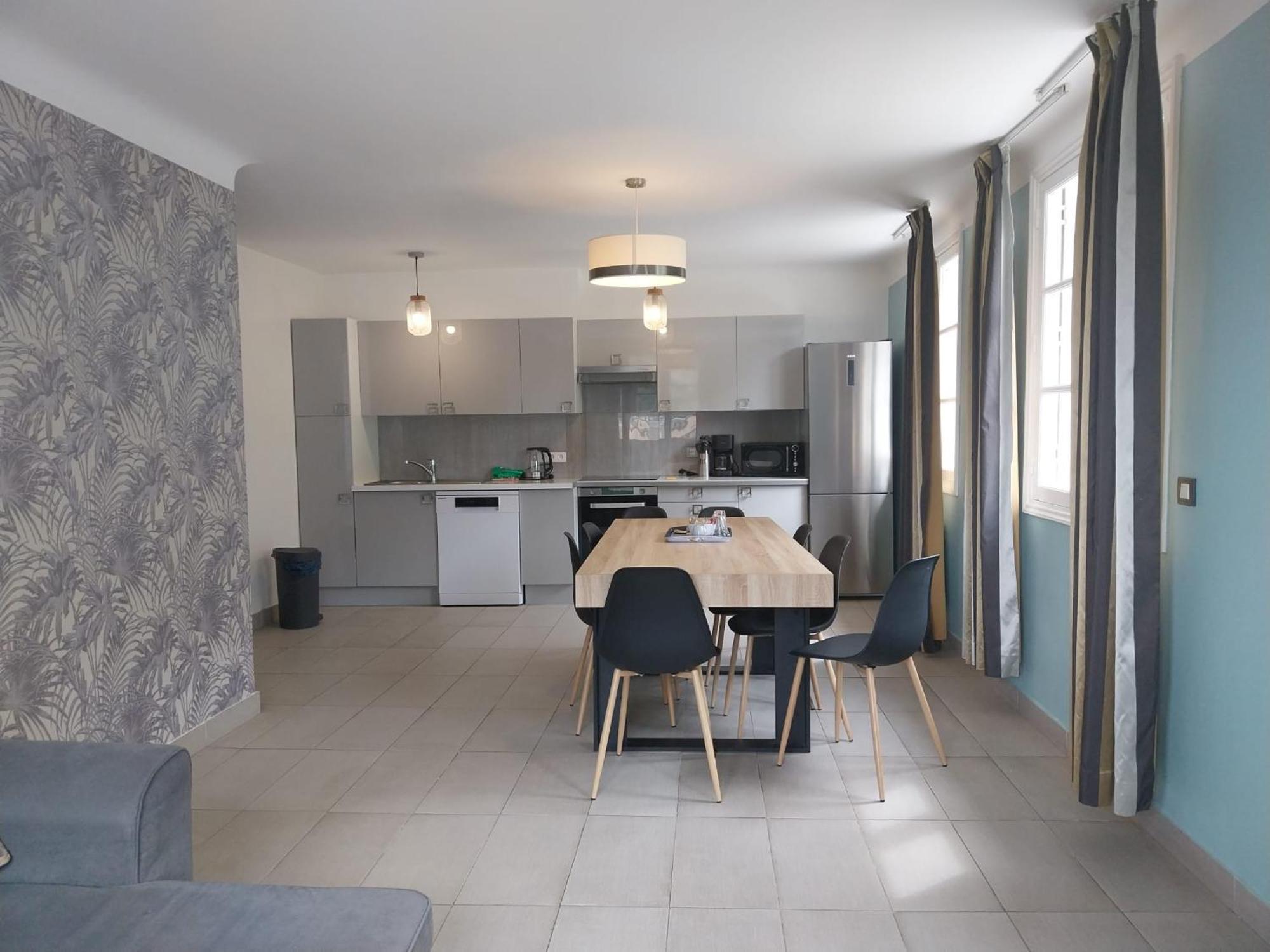 Royal Luchon Aparthotel Bagnères-de-Luchon Eksteriør bilde