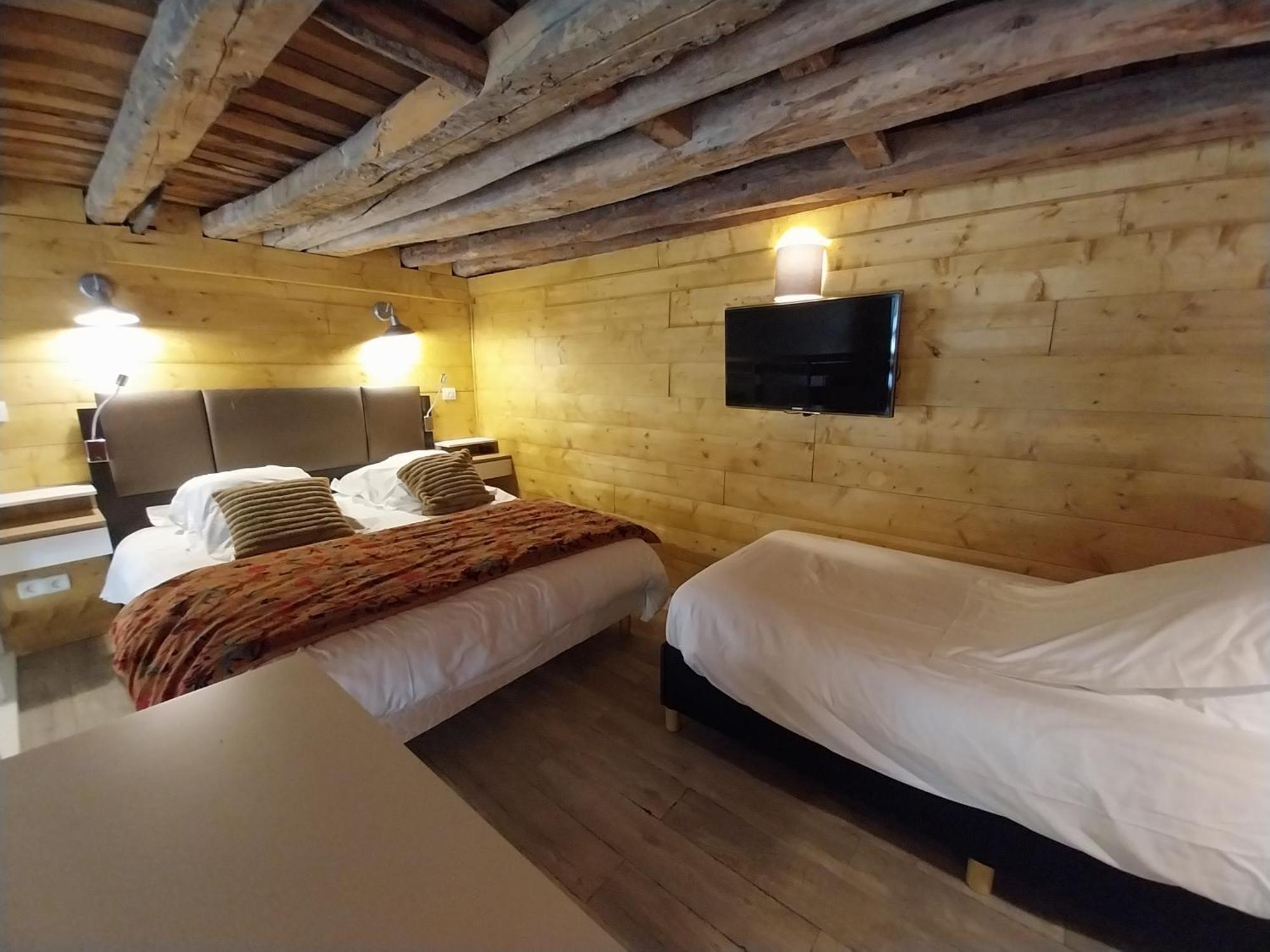 Royal Luchon Aparthotel Bagnères-de-Luchon Eksteriør bilde